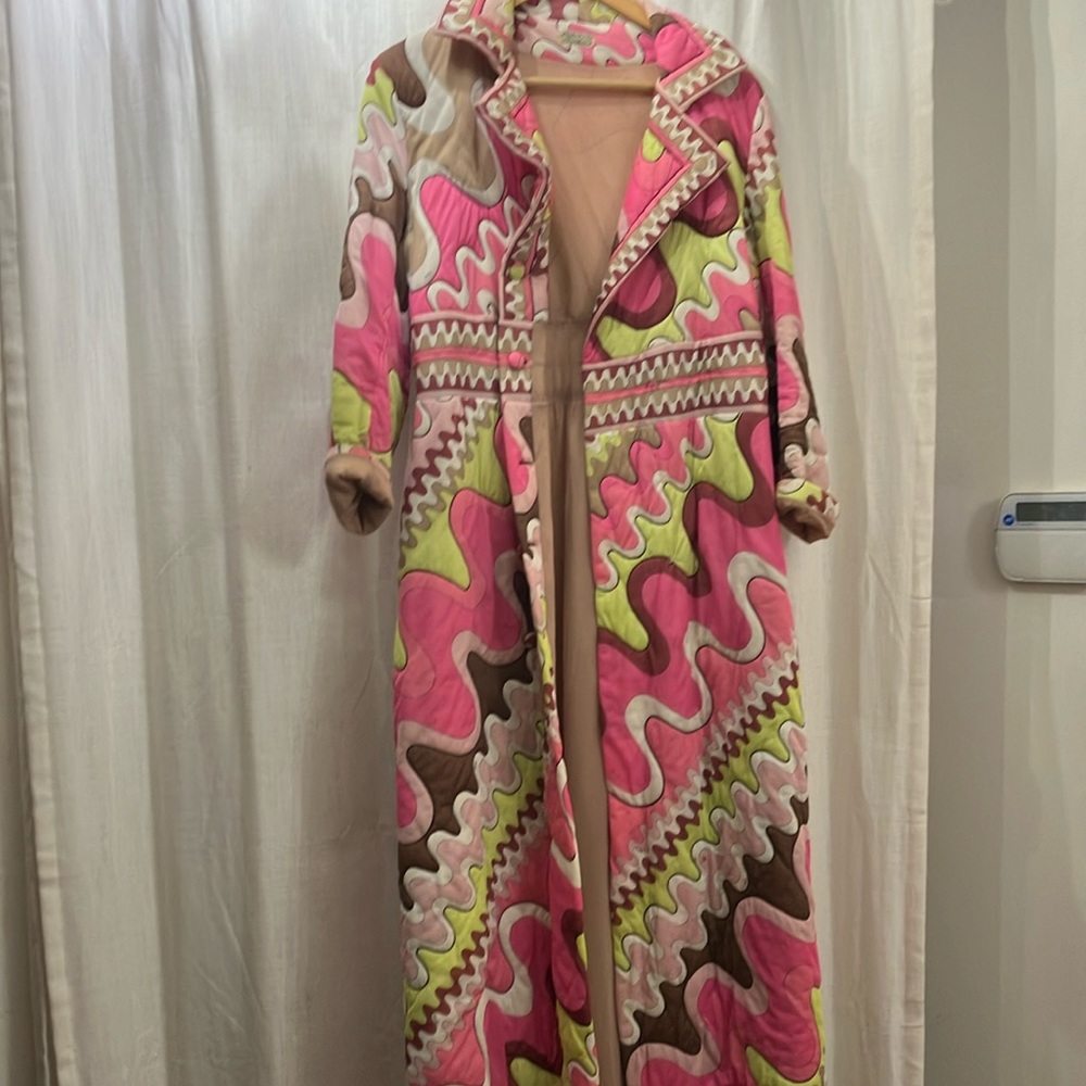 Emilio pucci formfit Rodger quilted robe